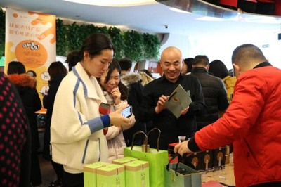 【温暖年味】企鹅号扶贫农特产品年货内购会走进腾讯北分 三天成交额破十万，传递传统格调新魅力